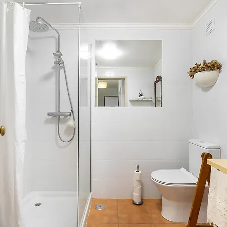 Carcavelos Flat 5 Mins From The By Soulplaces 아파트